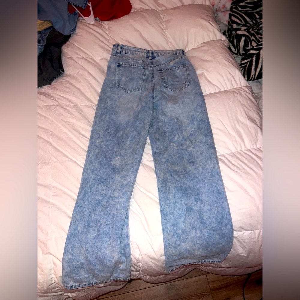 jeans
